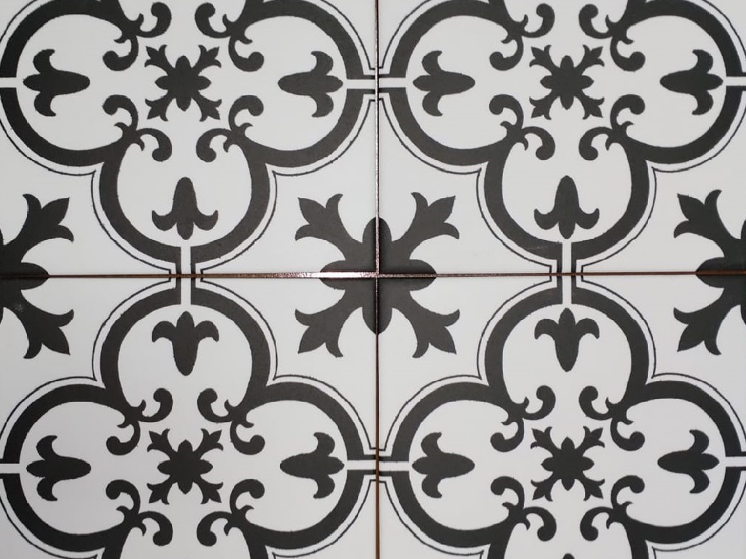 Efeso Night Matt Ceramic Floor Tile - 200 x 200mm
